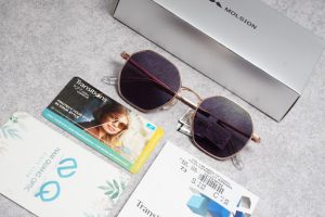vi sao nen chon trong kinh essilor?