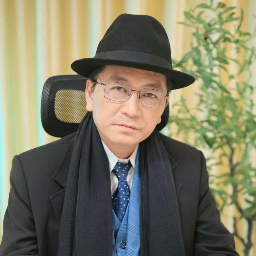 CEO Đinh Bạch Dương