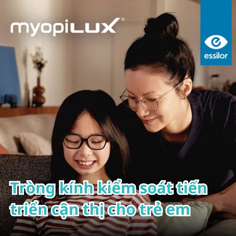 Tròng kính Essilor Stellest kiểm soát tiến triển cận thị