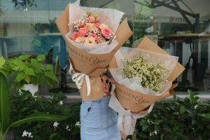 Tặng qua cho bạn thân nữ