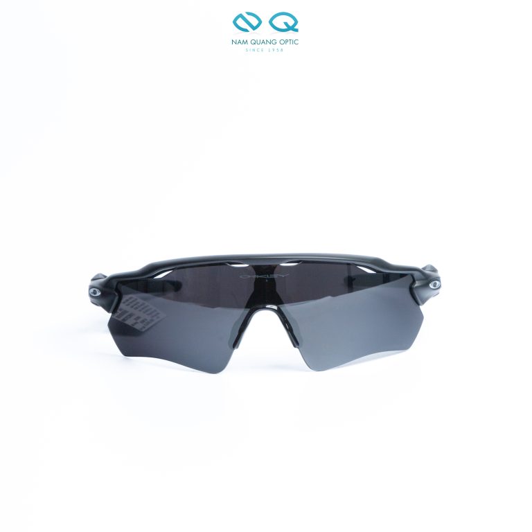 KÍNH MÁT OAKLEY 0OO9208_92085138