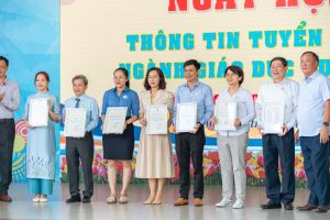 HÌNH SỰ KIỆN NGÀY HỘI TUYỂN SINH QUÂN 10