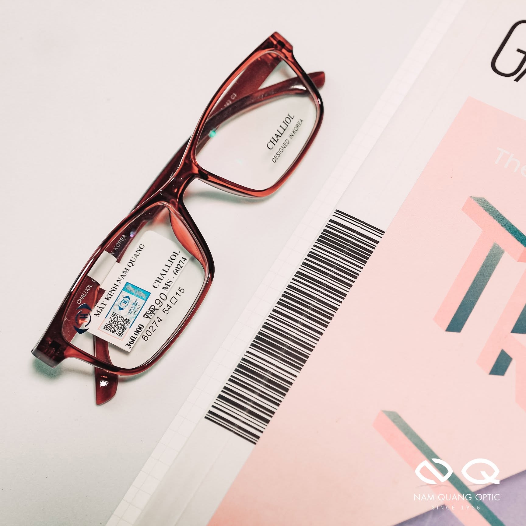 Gọng Kính Màu đỏ Gọng Kính Màu đỏ