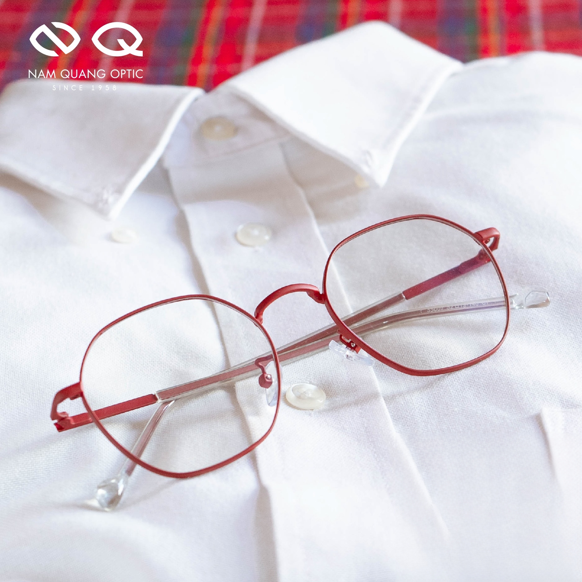 Gọng Kính Màu đỏ Gọng Kính Màu đỏ