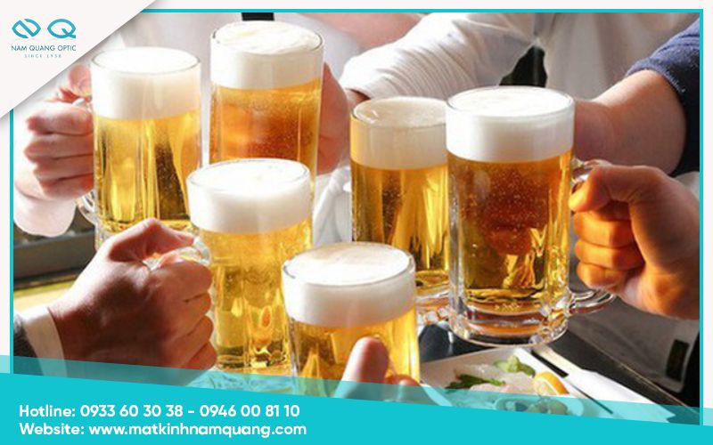 Sử dụng quá nhiều bia rượu và chất kích thích