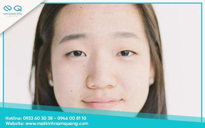 Dáng mắt một mí Dáng mắt một mí