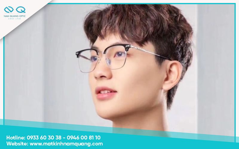 Lưu ý khi chọn kính gọng vuông