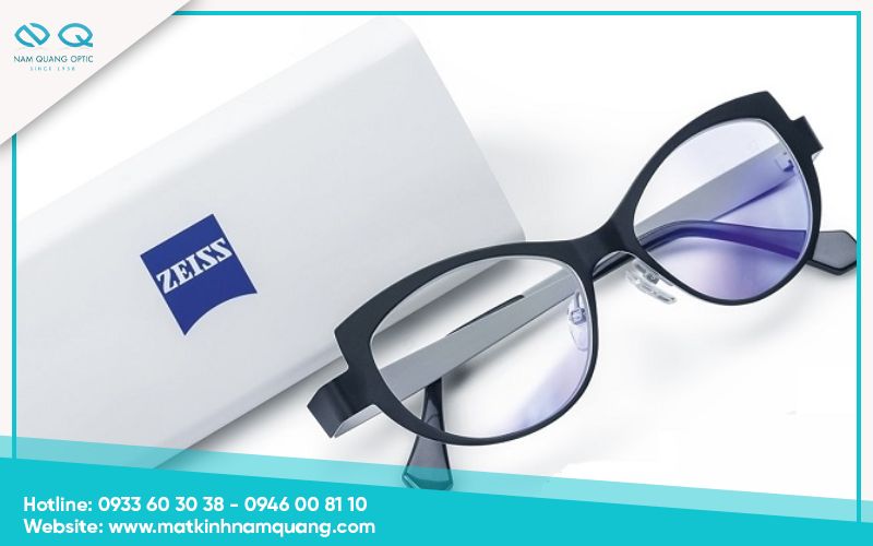 Tròng kính Zeiss có tốt không?