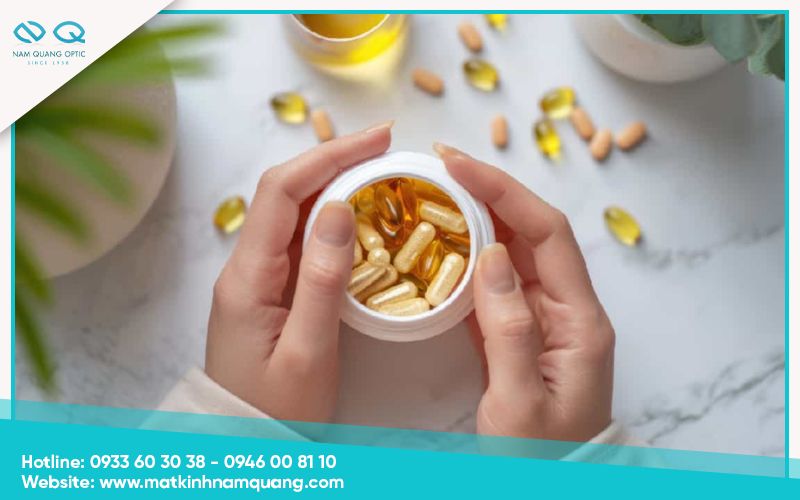 Cach-massage-mat-tai-nha-9 Kết hợp tăng cường sức khỏe mắt bằng dinh dưỡng