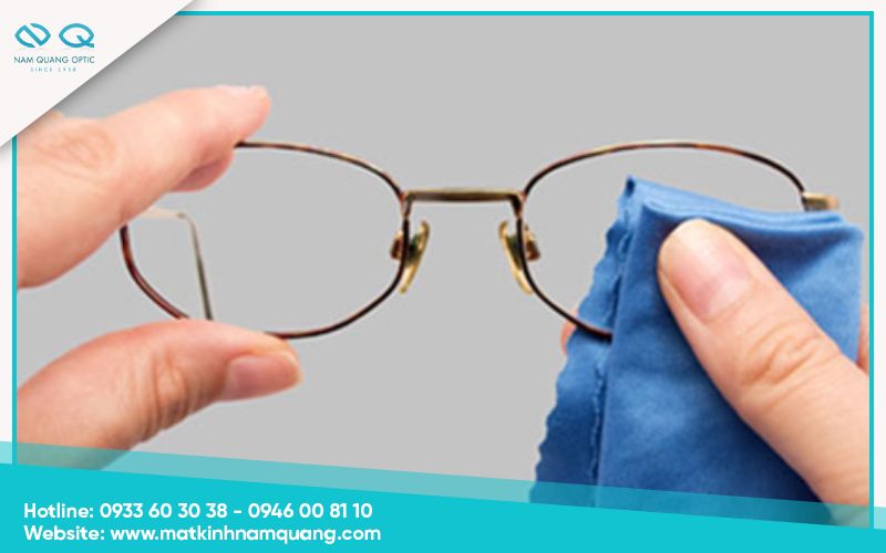 Cach-tay-keo-502-tren-kinh-10 Ưu tiên an toàn cho kính có giá trị cao