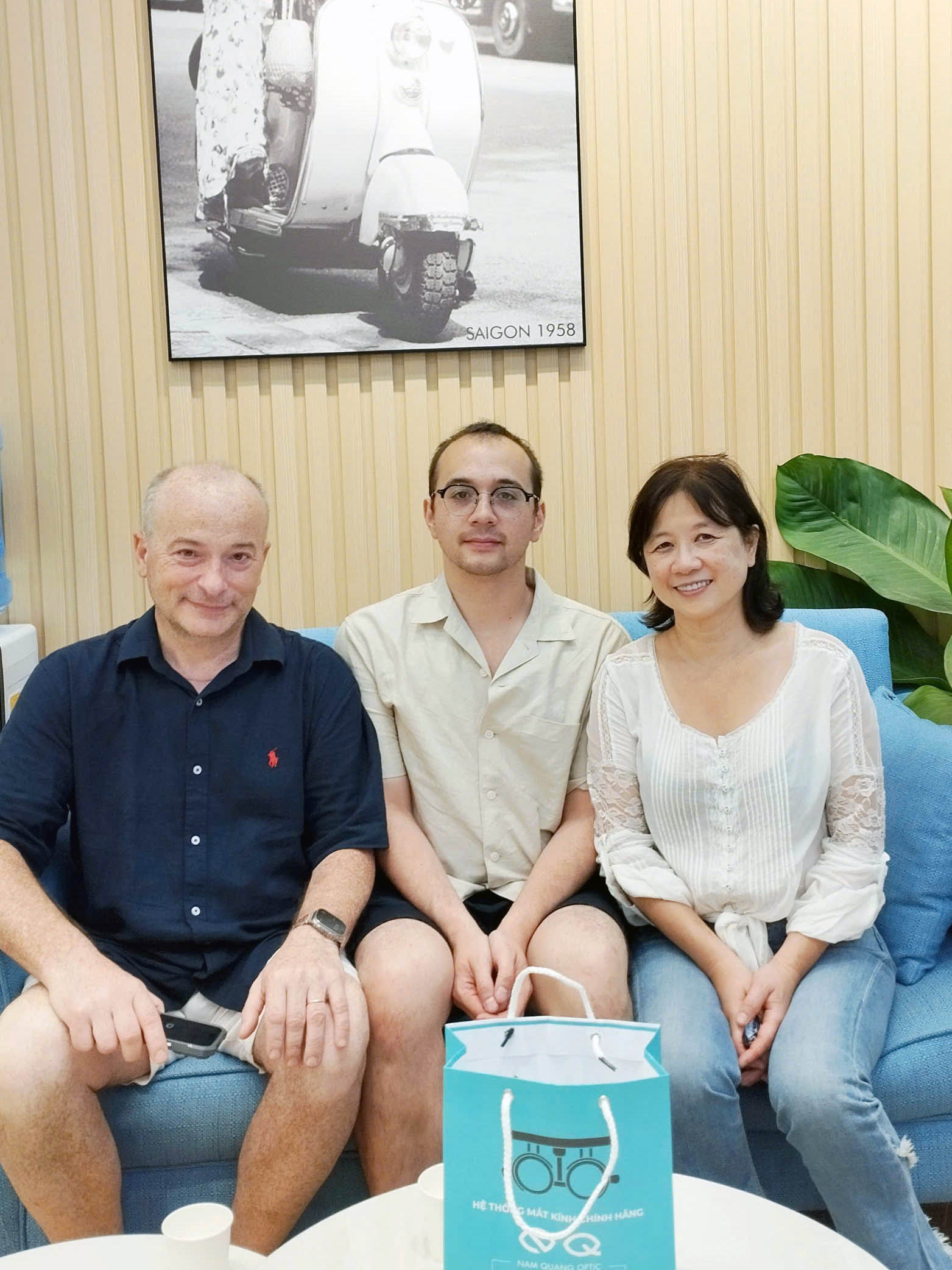 Khách quốc tế check in Nam Quang