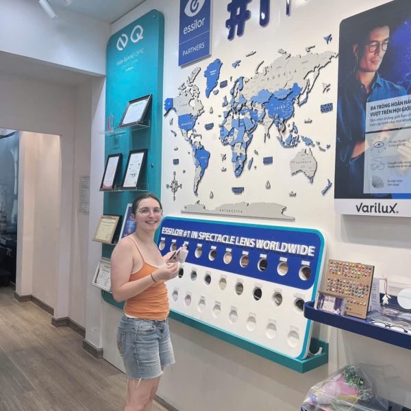 Khách quốc tế check in Nam Quang