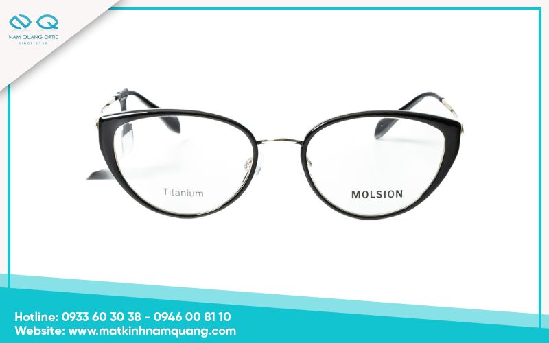 Kính mắt mèo không hợp mặt nào?