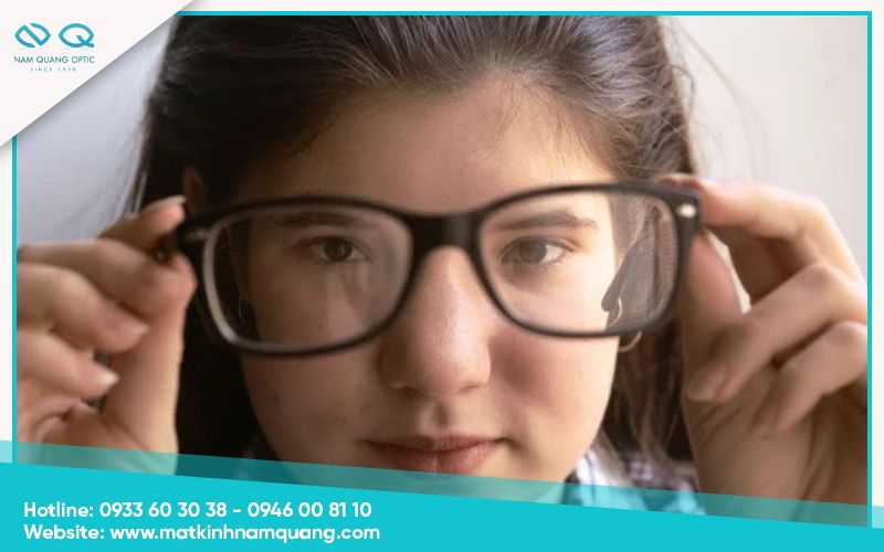 Nguyên nhân gây ra tình trạng mắt bị dại