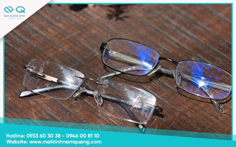 Giá tròng kính cận chống ánh sáng xanh​