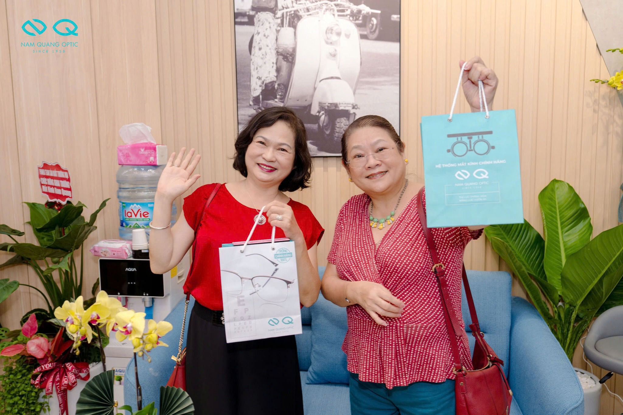 Mắt Kính Nam Quang là đơn vị cung cấp tròng kính chiết suất 1.74 chính hãng