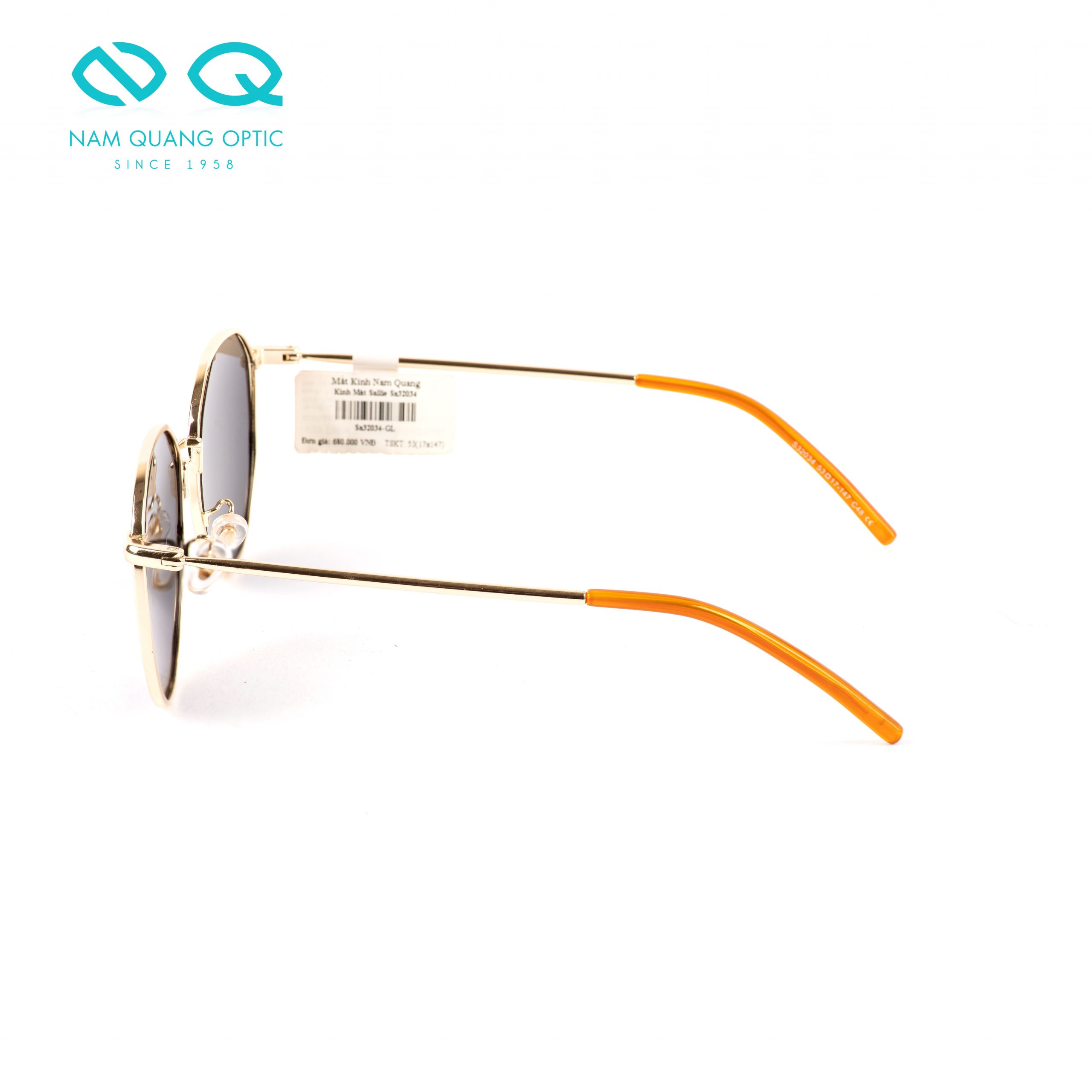 Thiết kế trẻ trung, năng động Gong-kinh-kim-loai-chac-chan