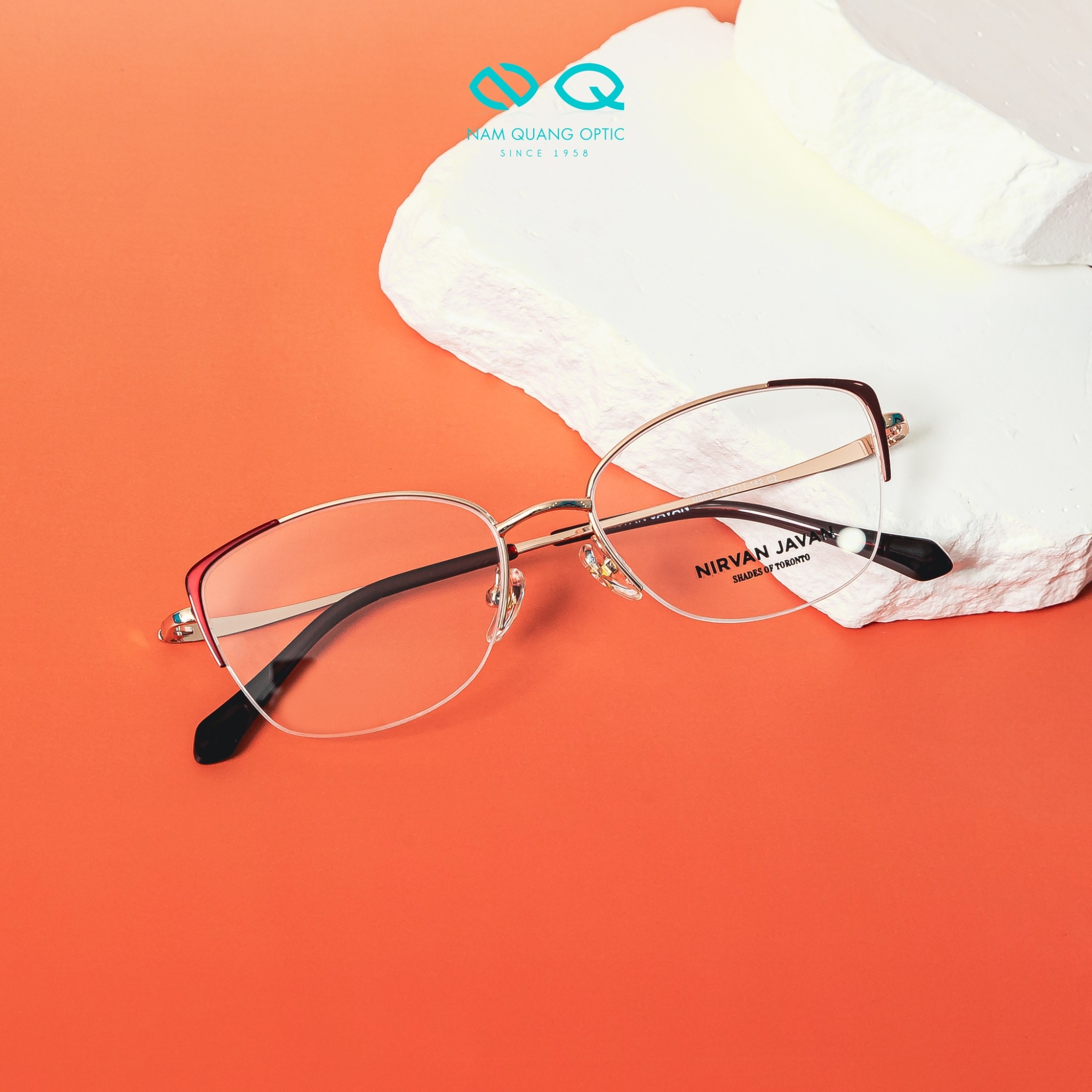 Gọng kính mắt mèo kim loại cao cấp với thiết kế nửa gọng 