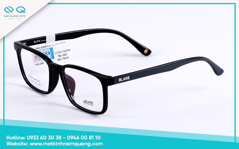 Gọng kính mắt hình vuông