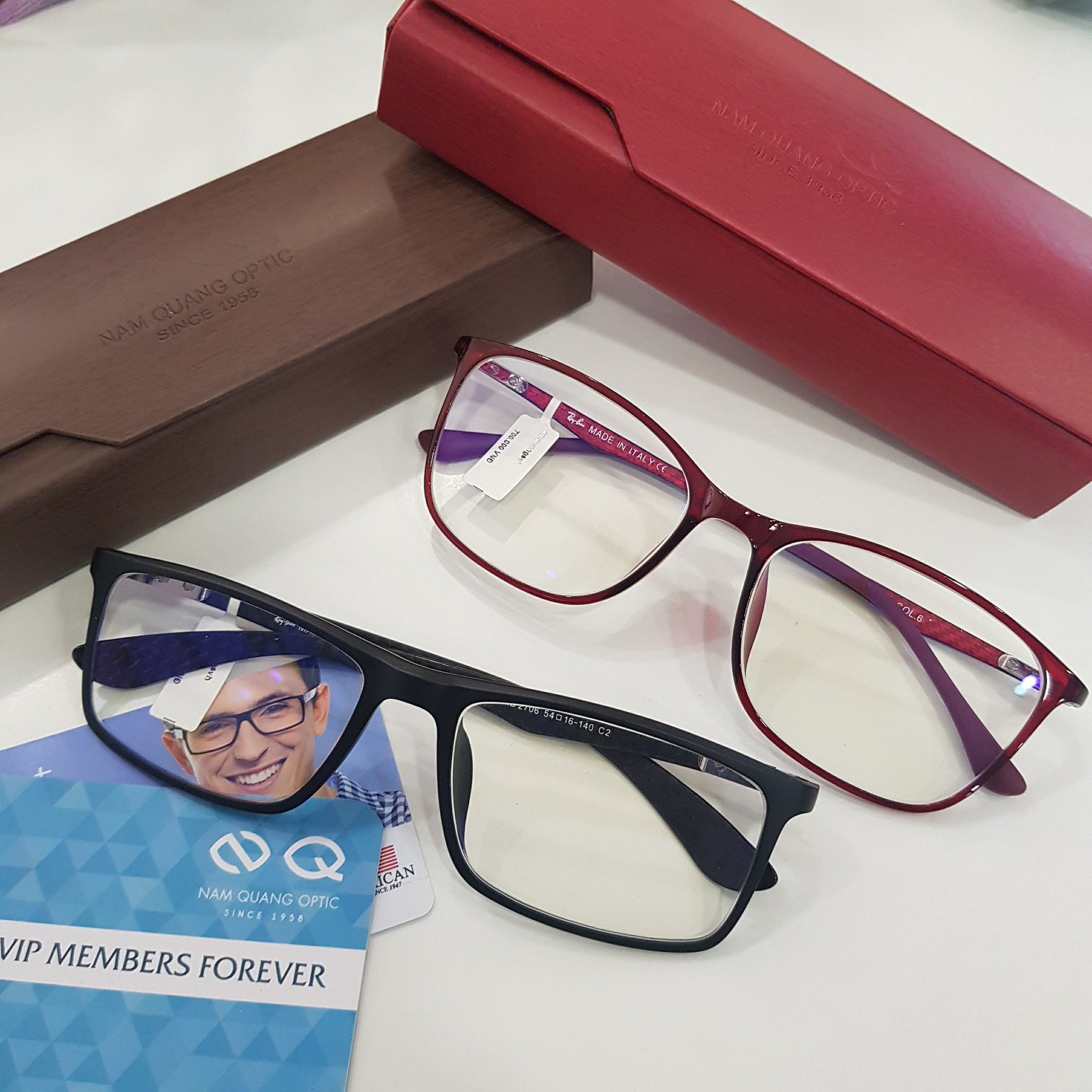 Gọng kính cận Rayban nữ 