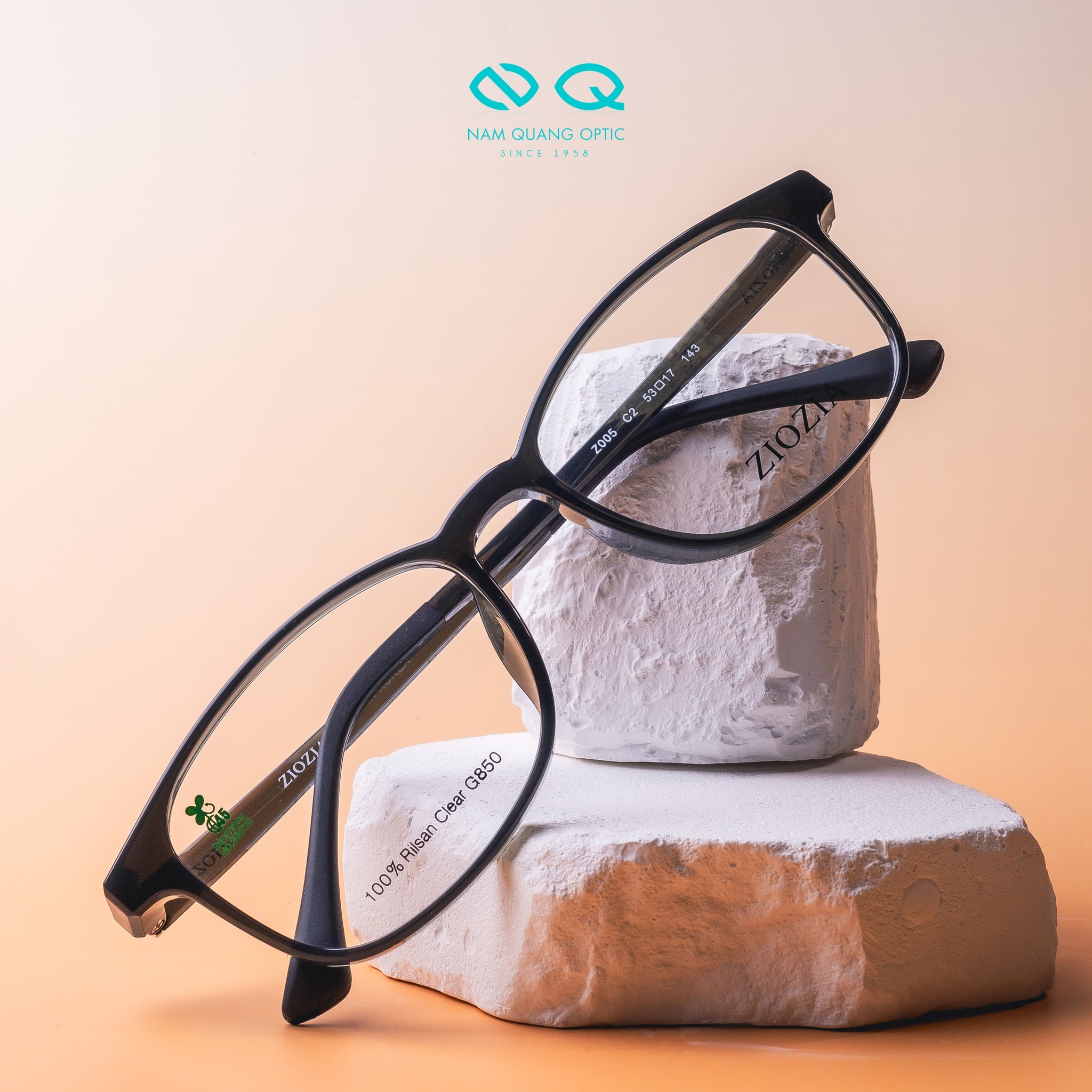 Gọng kính cận nữ vuông 