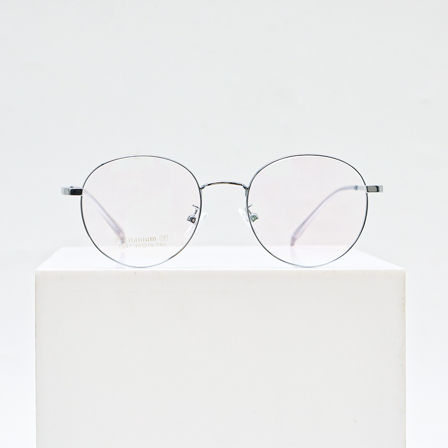 Kính gọng tròn màu bạc