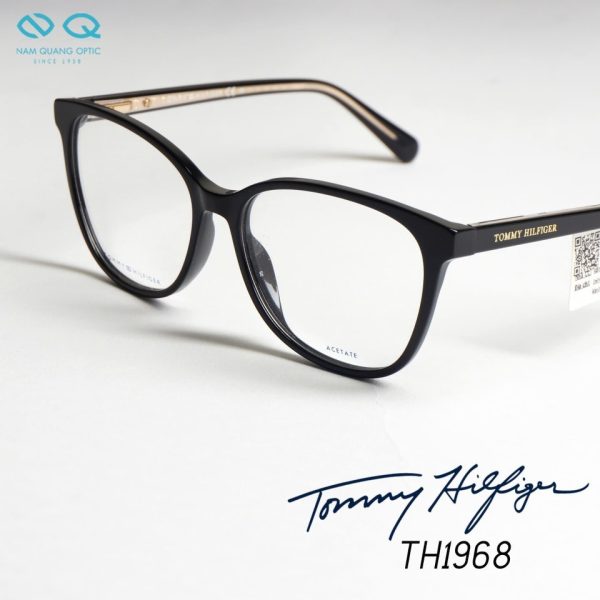 Kính gọng vuông nam - Loại kính vuông bản to