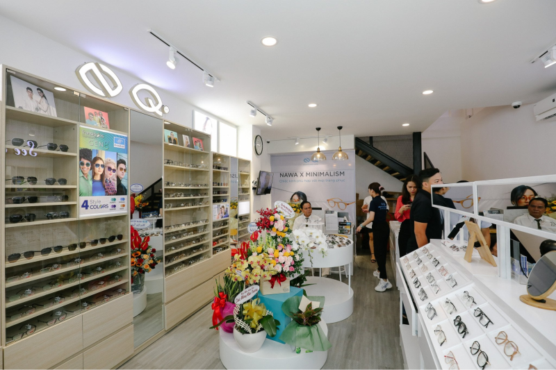 Sản phẩm được làm từ những chất liệu cao cấp, nhẹ nhàng nhưng bền bỉ