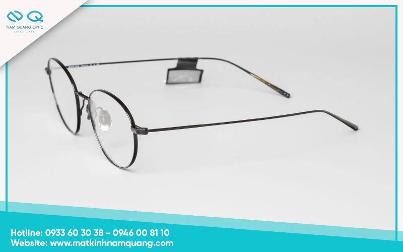 Mắt kính gọng tròn