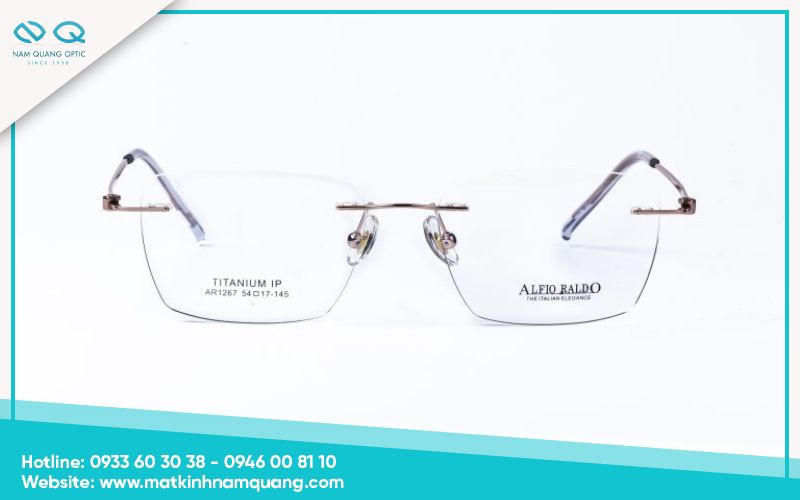 Kính không gọng hoặc gọng quá mảnh ở phần dưới