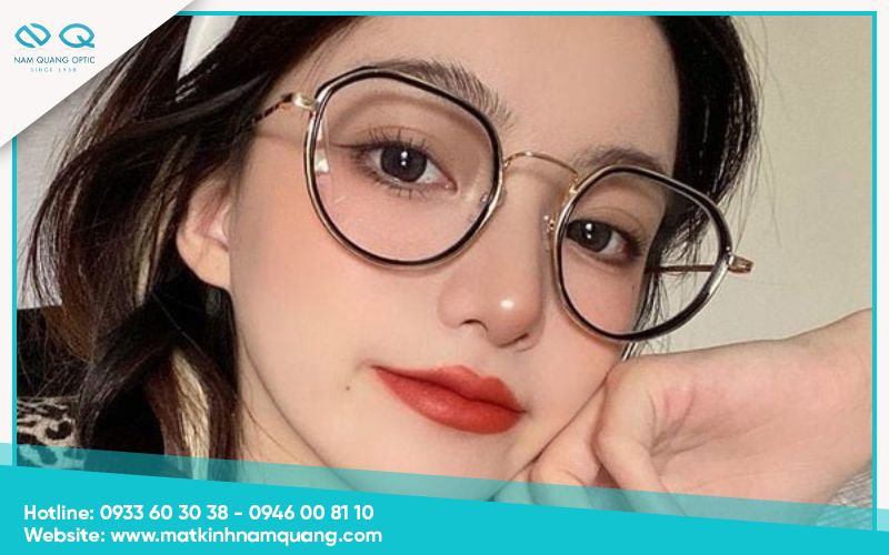 Một số lưu ý khác khi chọn gọng kính cho người mặt trái tim