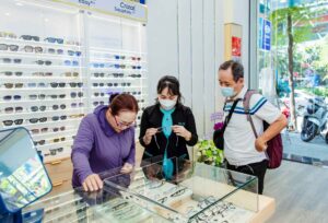 Glasses repair support in Ho Chi Minh City at Nam Quang Optical