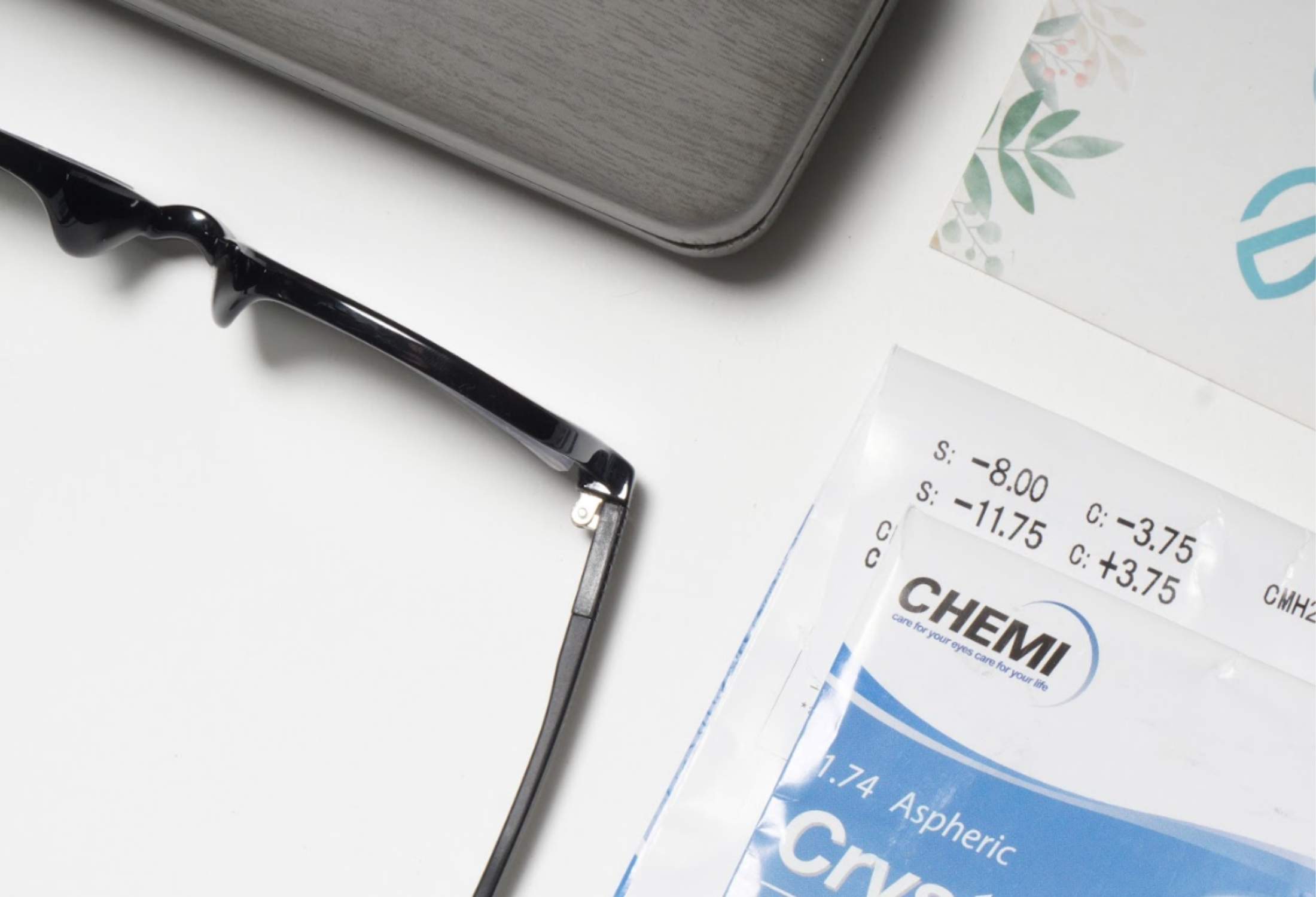 Ultra-thin prescription lenses in Ho Chi Minh City
